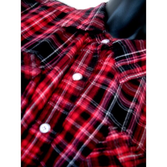 Maurice's Red & Black Plaid Western, Snaps, L/S Shirt Size XL - Picture 11 of 16